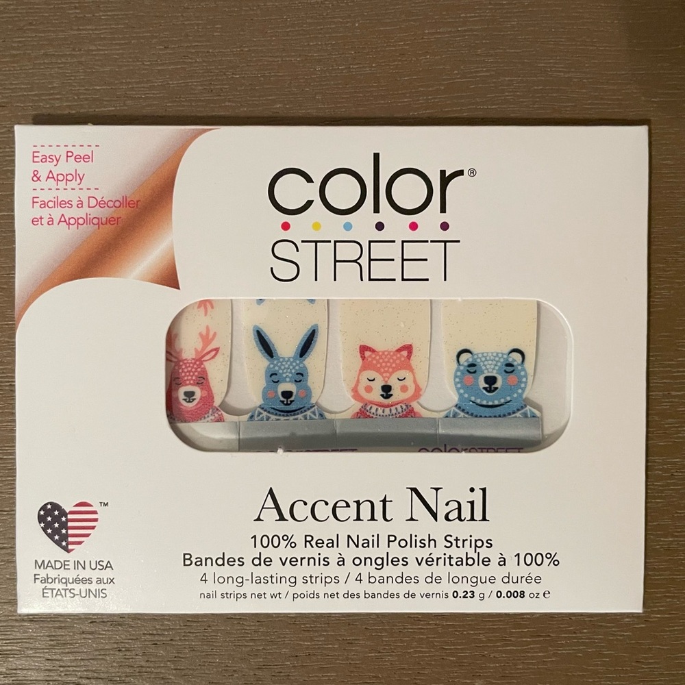 ⭐️ 5/$25 Color Street Winter Wanderers accent nail set